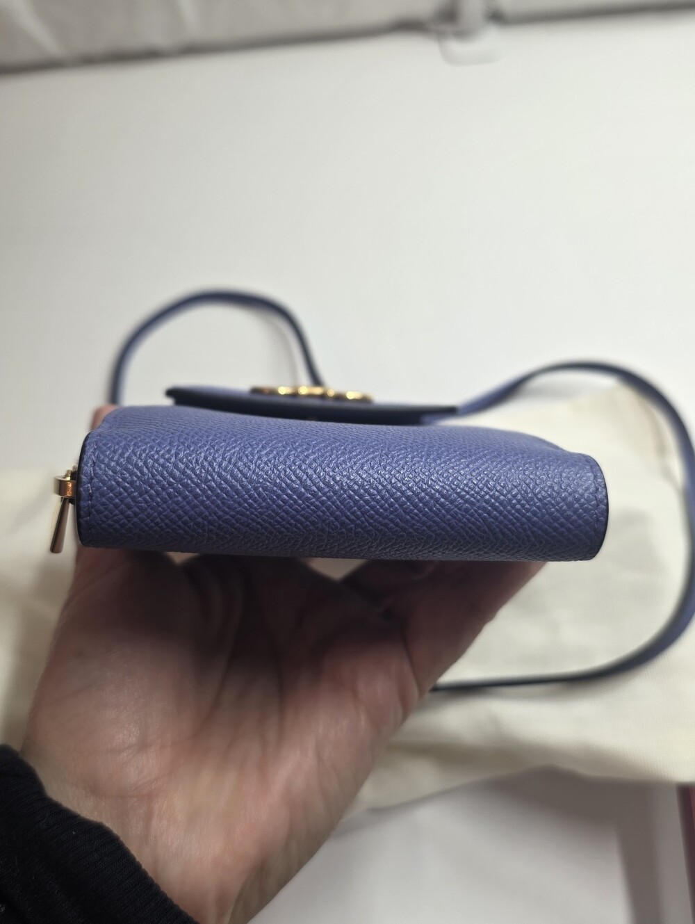 Ferragamo Gancini Leather Crossbody Bag - Picture 7 of 12